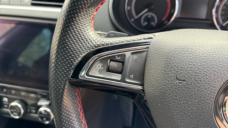 Skoda Octavia 2.0 TSI vRS 5dr Petrol Hatchback